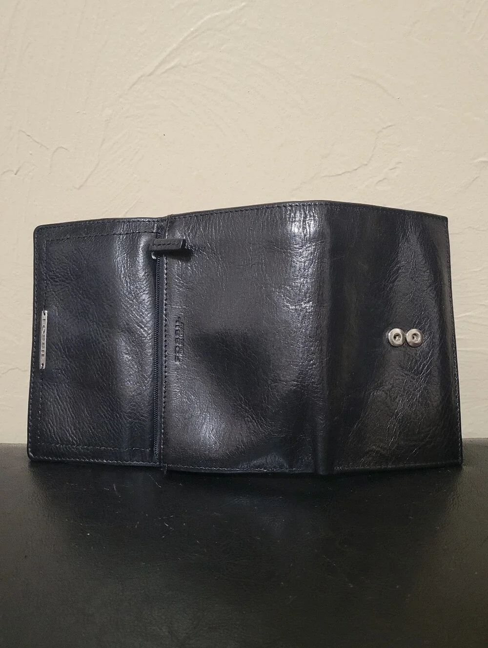 Fossil trifold leather wallet